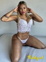 juliana-prive-ontvangst-via-kinky-671f5d0d0269bc001325b652