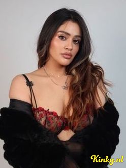 aysha-prive-ontvangst-via-kinky-69317c544ec7290013368f5d