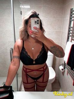 lexy-prive-ontvangst-via-kinky-695a84f5ac5807001337f4fc