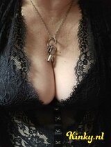 Meesteres Louise - exclusieve BDSM meesteres