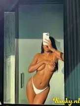 violetta-prive-ontvangst-via-kinky-6908873535dea800130b0fce