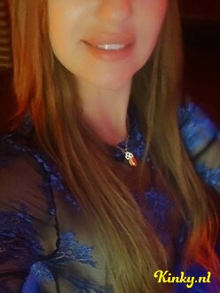 lilit-prive-ontvangst-via-kinky-6740e74d4f0fe500138dfb6d