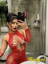 Arianna - Sexy, hot, and elegant Latina
