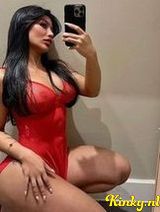 Arianna - Sexy, hot, and elegant Latina