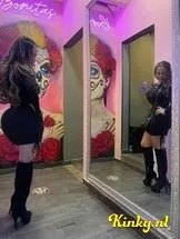 andrea-virtual-sex-via-kinky-63e47b71767ae2001aca023e