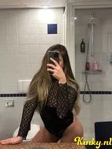 camila-prive-ontvangst-via-kinky-6904cc162ae1c7001222ea8a