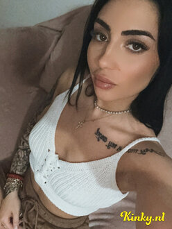 marilyn-escort-via-kinky-666fe3b116e037001bd5bb7b