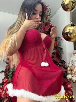 valentinaa-virtual-sex-via-kinky-693c61619b028e0014b57b4a