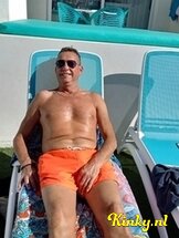 leon-escort-via-kinky-67dd50098d6d9d00132df898