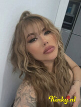 manuela-prive-ontvangst-via-kinky-6569e42963ec25001273b5b2