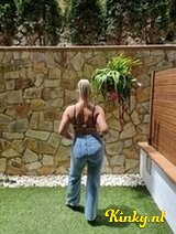 Nicole - Sexy milf gek op anaal