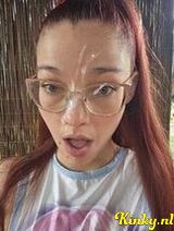 Lola - Welkom in mn slaapkamer! Wat mag ik voor je doen?