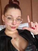 lola-virtual-sex-via-kinky-680b76c06f455c0013cfc112