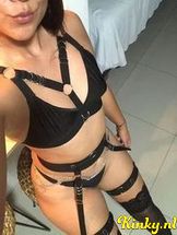 valentina-virtual-sex-via-kinky-69262d6b597a5b00137fe94f