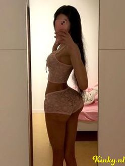 loubna-ts-prive-ontvangst-via-kinky-68ff76b2c0682f0013e00c94