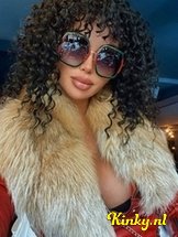 clarisa-prive-ontvangst-via-kinky-643f316c60e9d1001368646f