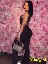 georgina-escort-via-kinky-6970231f5ed0c0001212a099