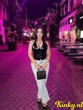 georgina-escort-via-kinky-68e58046f6c6eb0013e5fd40