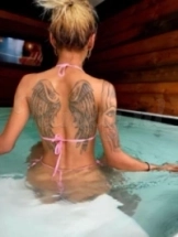rafaela-escort-via-kinky-688cc45229a2270013613c0f