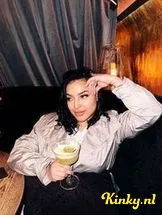 violett-prive-ontvangst-via-kinky-6945c9aaac5807001337e952