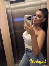 serena-prive-ontvangst-via-kinky-66d6f59592449c00139c5923