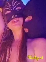 bentley-en-roxx-virtual-sex-via-kinky-68691b9043e4b90013872077