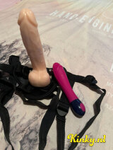 Laura - Party GIRL ,The Best Bj ,French kisses And deep