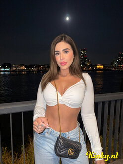 lu-prive-ontvangst-via-kinky-6899cd2b1ea34700135d2b26