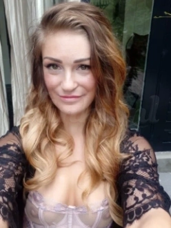 aveline-escort-via-kinky-67a3c0d5bcba4a001320b77d