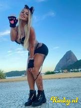 antonella-prive-ontvangst-via-kinky-6939e599913944001278a01b