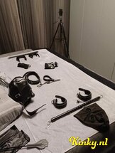 angel-erotische-massage-via-kinky-680a210031f4b00013b9d6ec