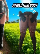 angel-erotische-massage-via-kinky-69f07a317cce690013a57ec9