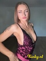 Emely - Girlfriend Experience! WhatsApp me!