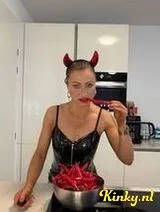 Emely - Girlfriend Experience! Dutch Men Only.WhatsApp me.