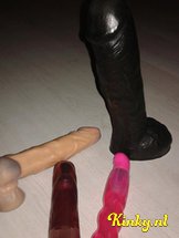 liz-bdsm-via-kinky-5cf671b99632f6440c334278