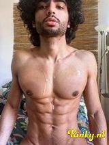 Johnson - Sexy Brazilian man with extensive experience.