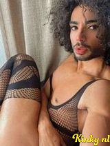 Johnson - Sexy Brazilian man with extensive experience.