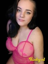 lilly-virtual-sex-via-kinky-6825b19c375bfd001318a9c0