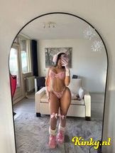 paulina-prive-ontvangst-via-kinky-6945727246f3a800133b2d0f