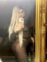 catalina-prive-ontvangst-via-kinky-65f3d3bfb1b6900019d9ce1d