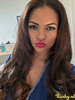 morena-prive-ontvangst-via-kinky-690b44c20e66ef00137b5567