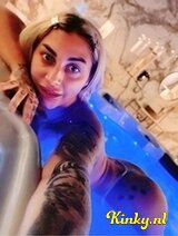 Azaleya - Party girl 24/7 BEST SQUIRT!