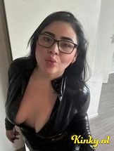 nataly-prive-ontvangst-via-kinky-694405df884827001343063b