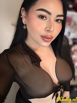 ivonny-prive-ontvangst-via-kinky-68da9b7a4884f30013e8a6d9