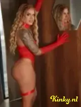 Sara - trans partygirl nieuw hier