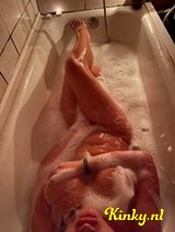 Erin - Partynew girlReal sloppy blowjobreal photo100%