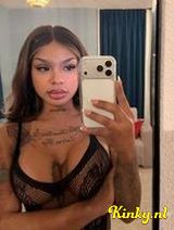 Dahiana - Sexy! pretty latín Tsgirl,horny body and soft skin