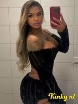 Dahiana - Sexy! pretty latín Tsgirl,horny body and soft skin