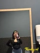 Helen - Hot little girl Only Escort