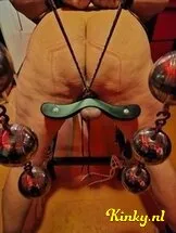 mrs-yvonne-bdsm-via-kinky-656b779d4f139f001298fdbc